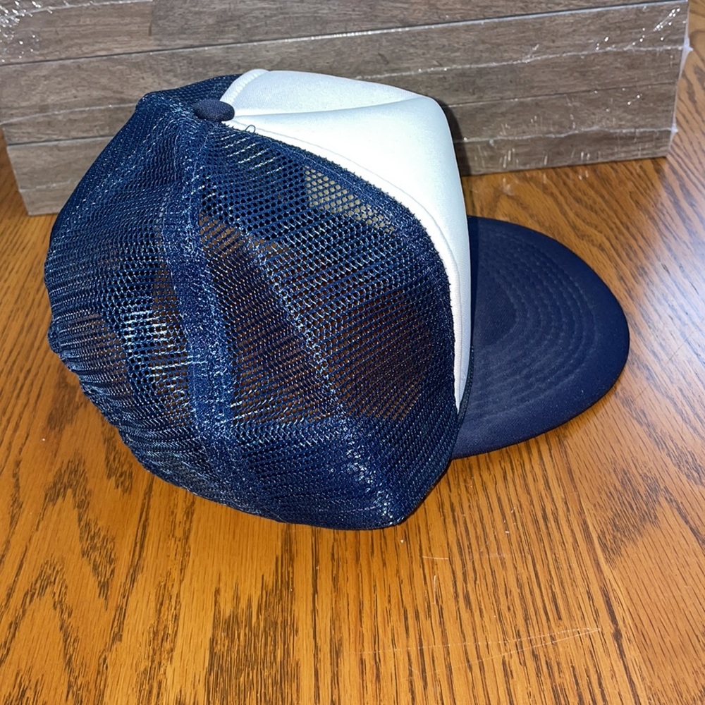 Hat - Picture 3 of 5